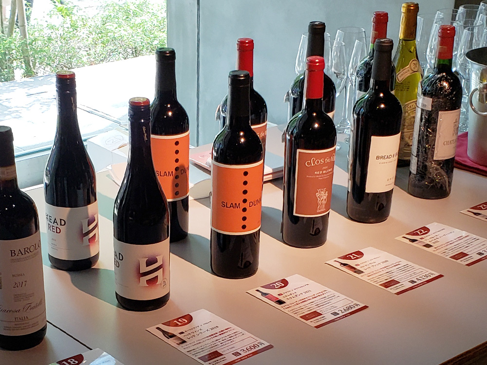 WINE SHOP FUJI × CROSS B PLUS ワインイベント 4/21 試飲&販売会の様子