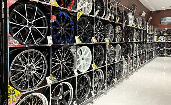 色の特徴・車体色でわかるホイールカラーの選び方｜おすすめのホイールカラーも紹介