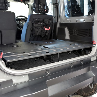 荷室フラットデッキ（JB64，JB74） 品番：4040-60 適合：スズキ ジムニー JB64、ジムニーシエラJB74用 ※全グレード対応 APIO